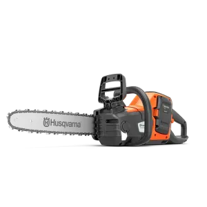 Husqvarna 230i s akumulátorem a nabíječkou